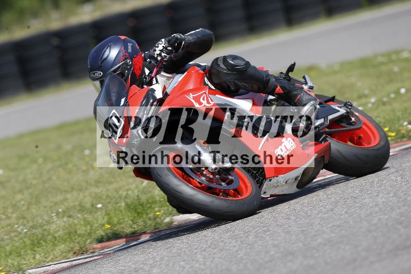 /45 10.08.2025 Plüss Moto Sport ADR/Einsteiger/90